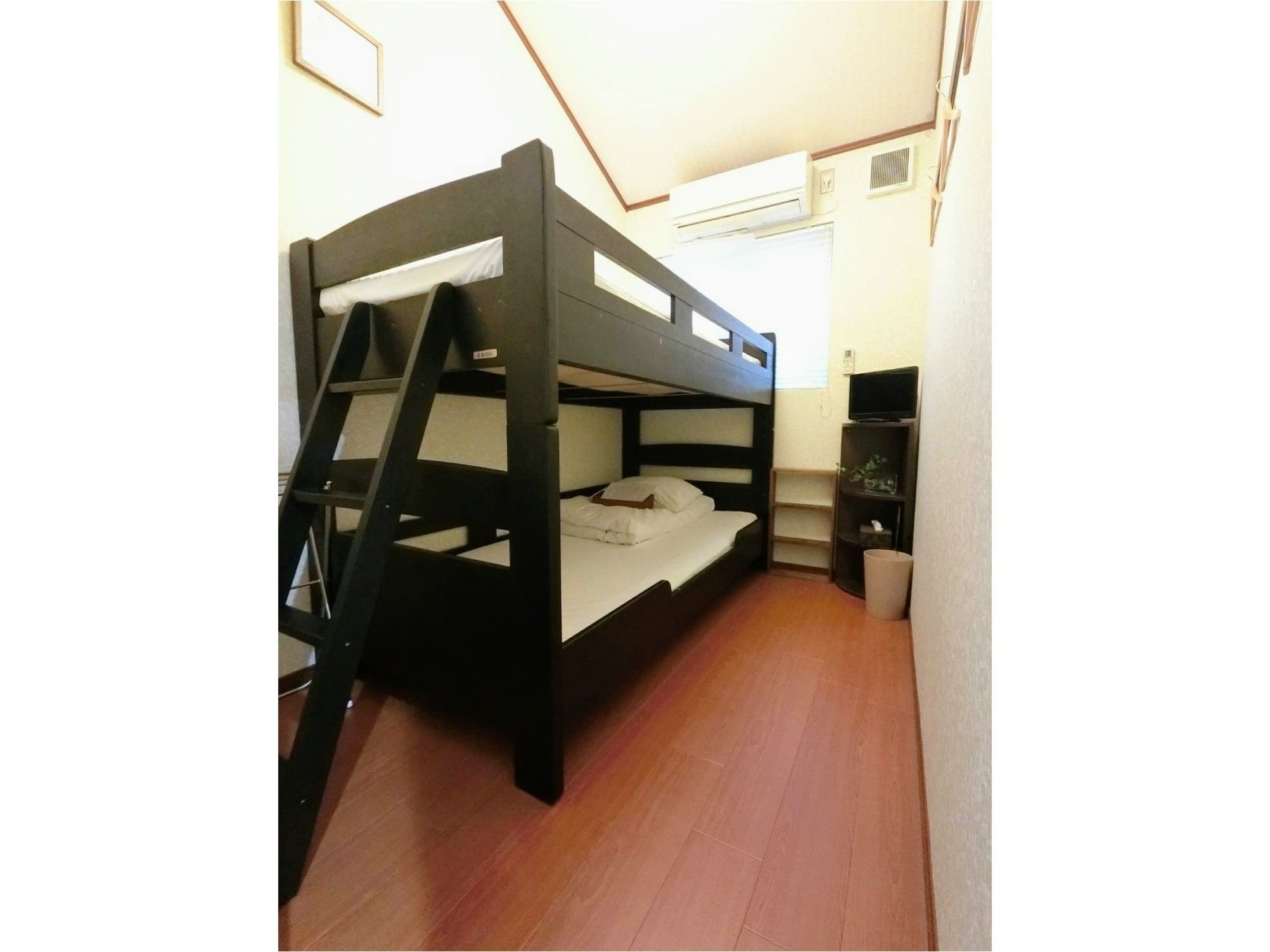 Guest House Na-No-Hana - Hostel, Caters To Women Kioto Zewnętrze zdjęcie